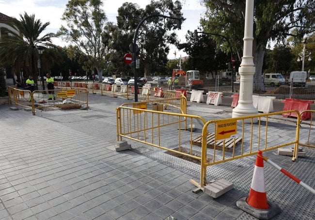 Obras del carril bici en la Alameda.