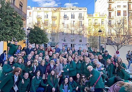 Integrantes de la falla, el día de la Crida