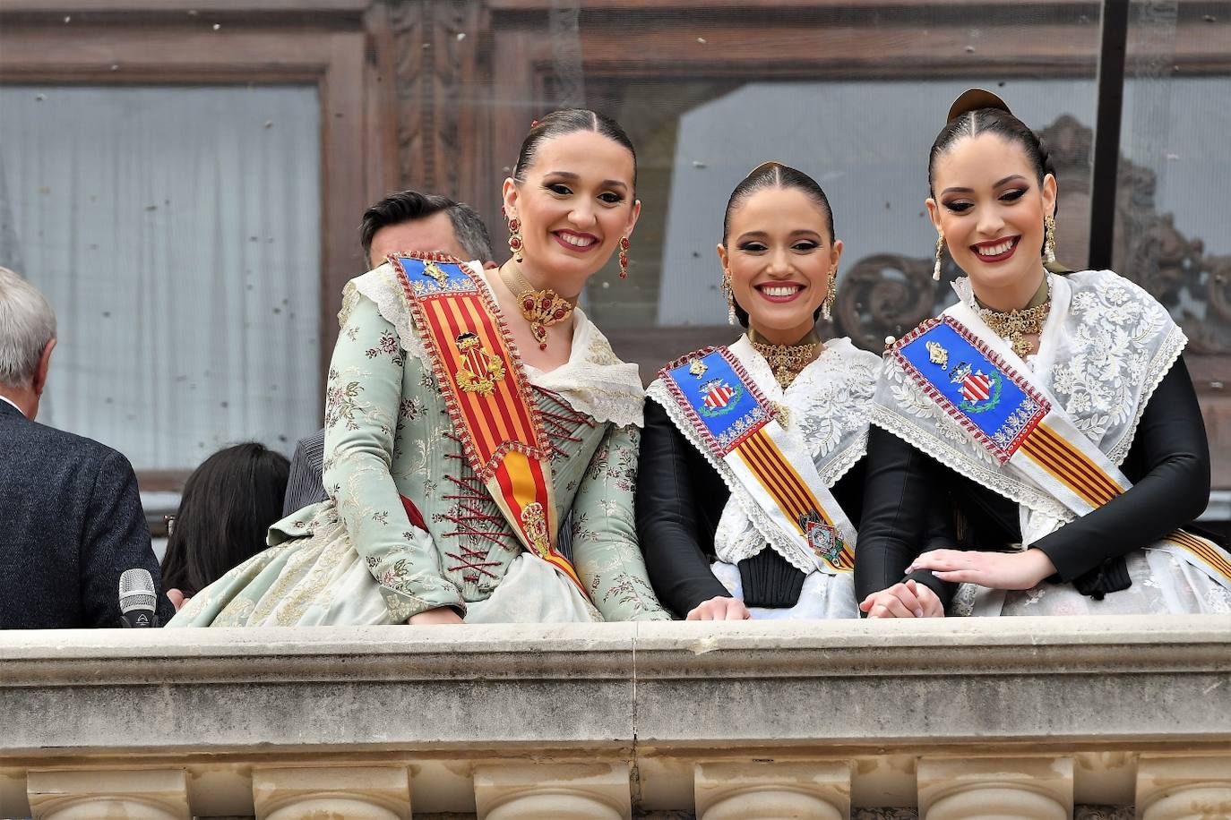 Búscate en la mascletà del domingo 5 de marzo