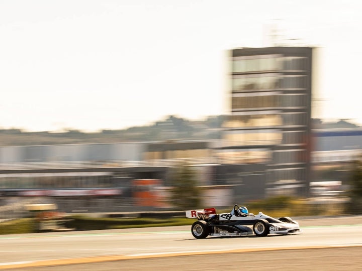 Historia, motor y pasión en el Racing Legends