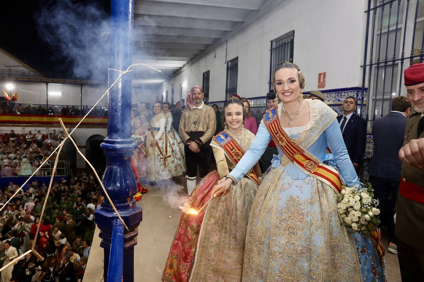 Homenaje de las Fuerzas Armadas a las falleras mayores de Valencia 2023