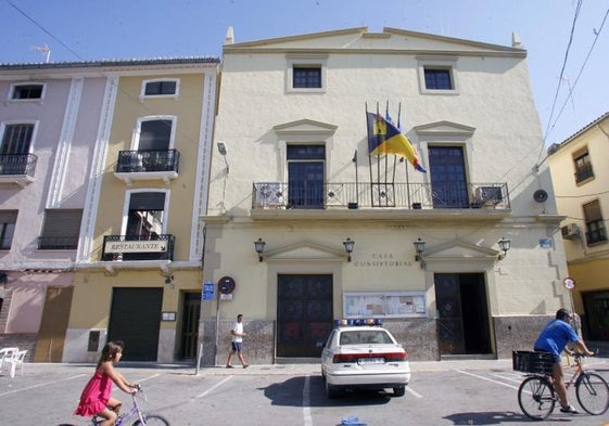 Ayuntamiento de Moixent, donde las ayudas que llegan son de 4.000 euros.