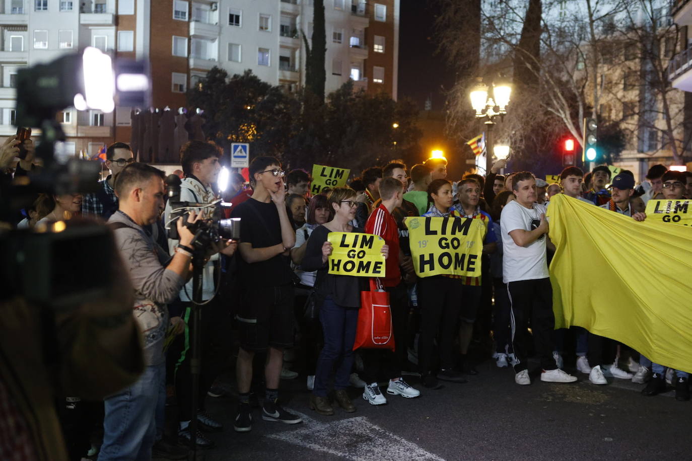 Nueva manifestación del valencianismo contra Peter Lim