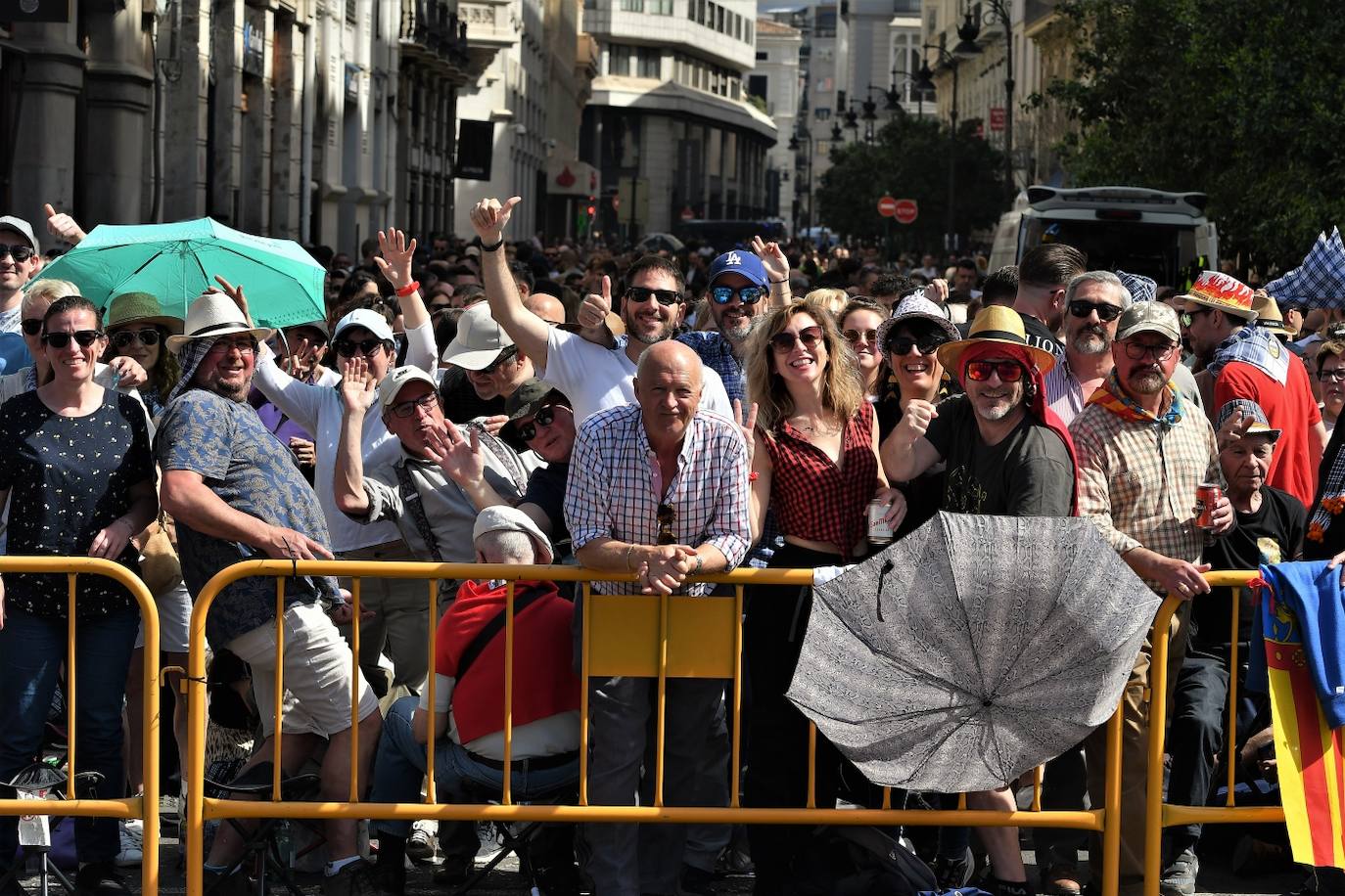 Búscate en la mascletà de este lunes 13 de marzo