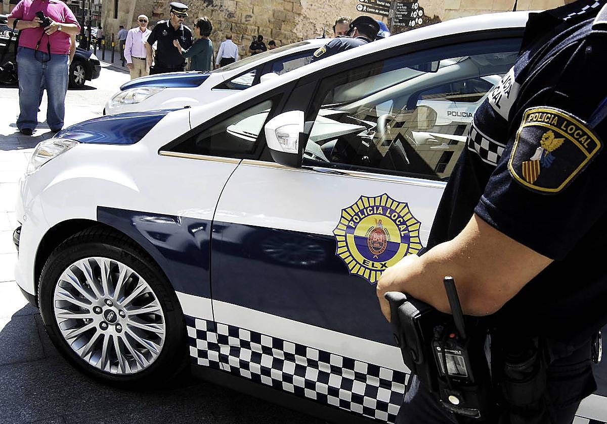 Tres detenidos con 190 gramos de hachís tras intentar eludir un control y arrojar la droga