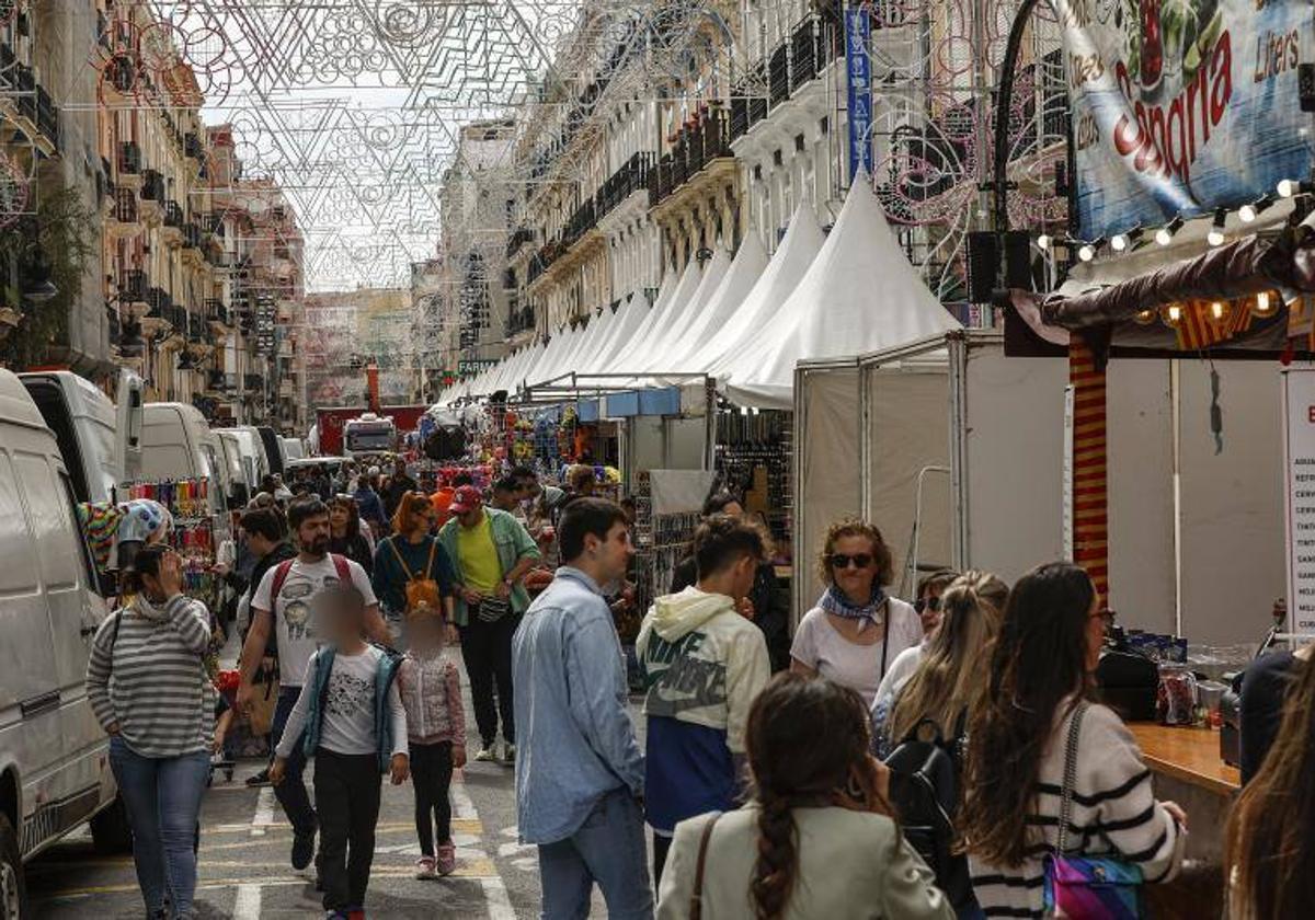 Mercadillo de Fallas en Convento Jerusalén.