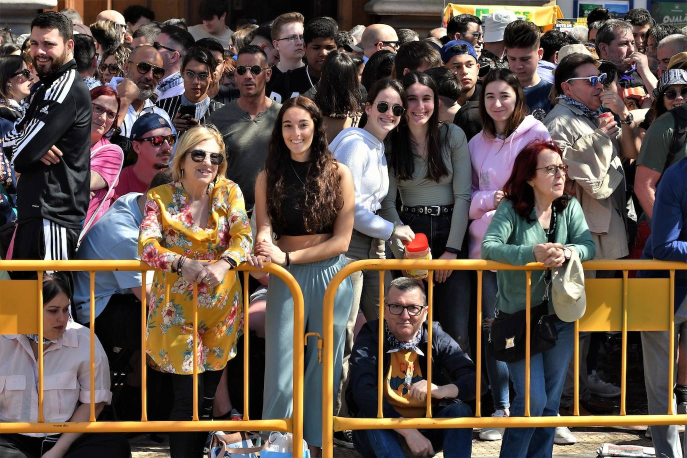 Búscate en la mascletà de este miércoles 15 de marzo