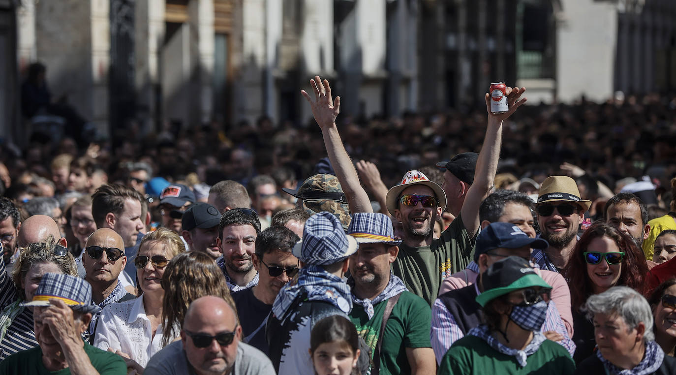 Una Valencia a rebosar vive las Fallas 2023