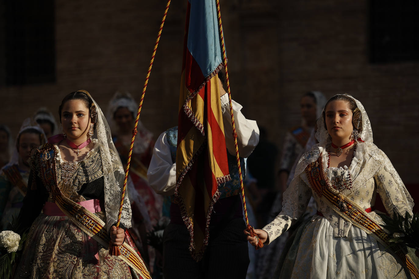 Búscate en la Ofrenda de las Fallas 2023: viernes 17 de marzo