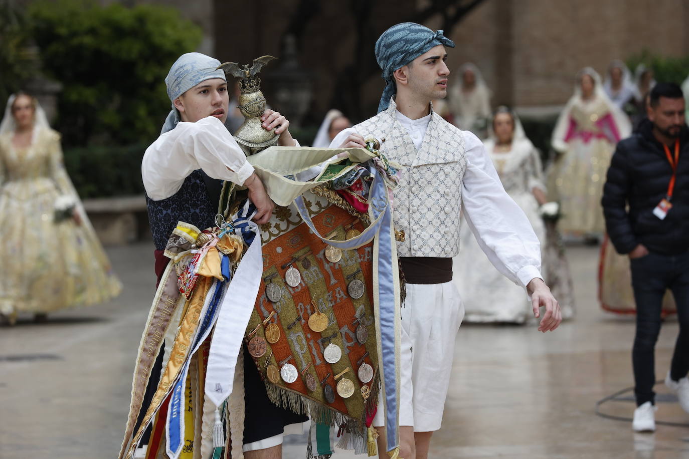 Búscate en la Ofrenda de Fallas del sábado 18 de marzo de 2023