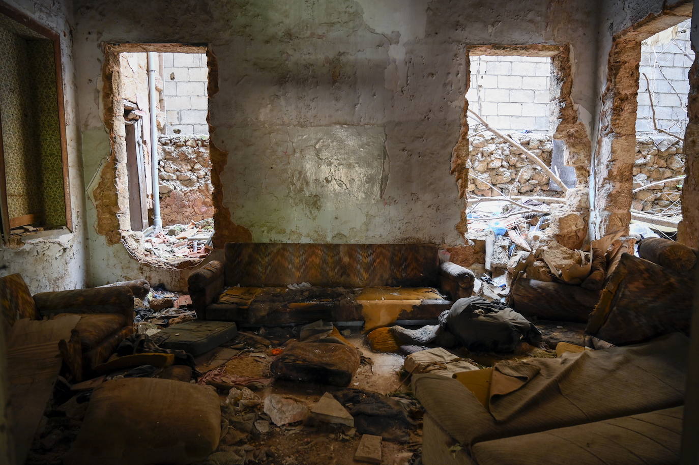 La casa abandonada de Fayrouz, cantante libanesa y musa de Macron