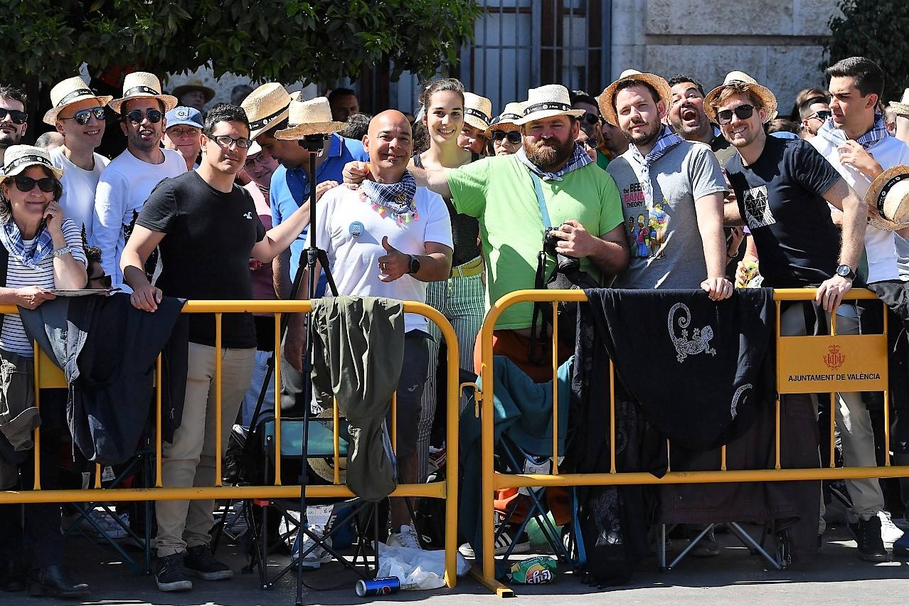 Búscate en la mascletà del 19 de marzo