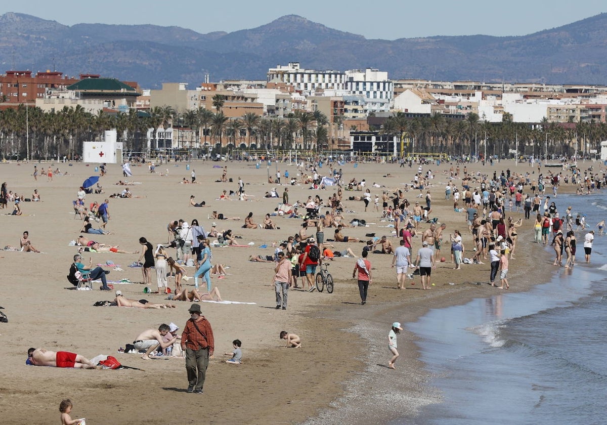 La playa de la Malvarrosa, el pasado fin de semana.