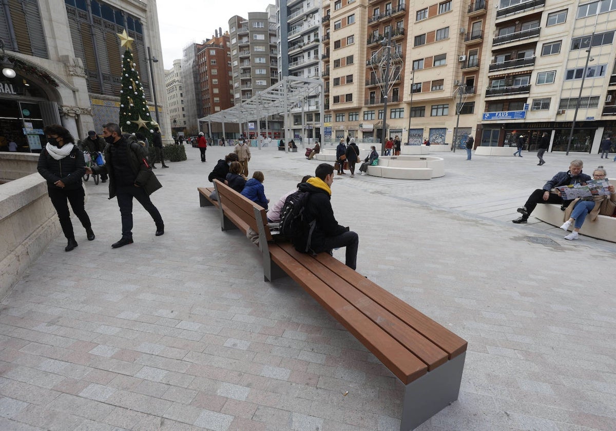 Apertura al público de la plaza Ciudad de Brujas, en Navidad.