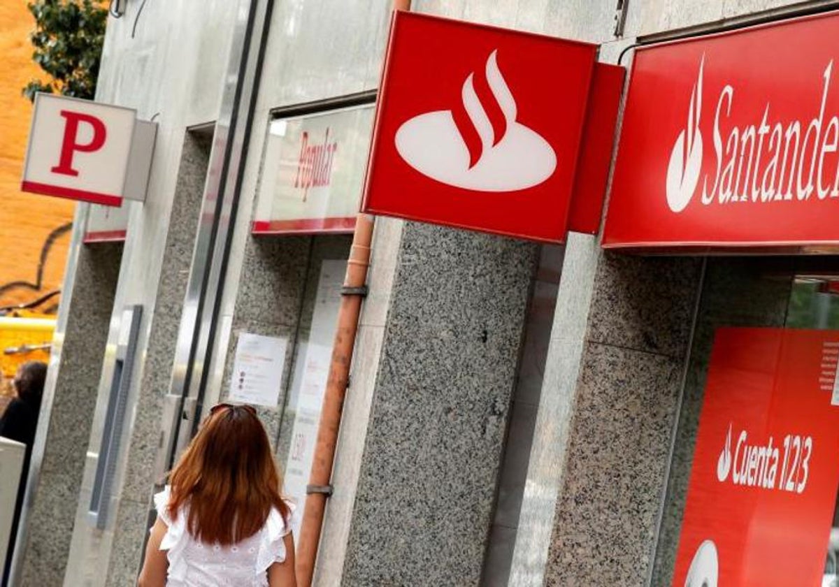 El Banco Santander dejará de cobrar comisiones a los clientes que tengan esta cantidad en sus cuentas