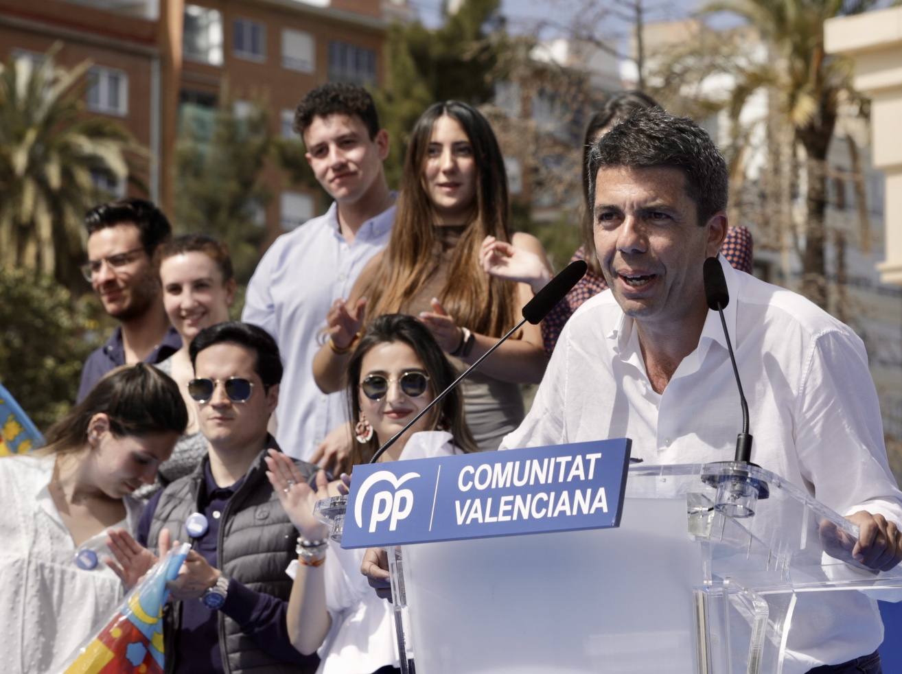 Ayuso participa en un mitin del PP en Valencia