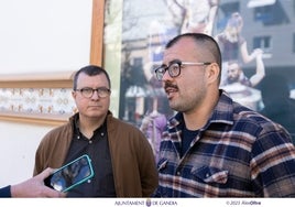 El director del Teatro Serrano, Joan Fuster, y el edil de Cultura de Gandia, Nahuel González.