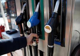 Nuevos descuentos y promociones de las gasolineras para abril: Repsol, Cepsa, Shell o BP