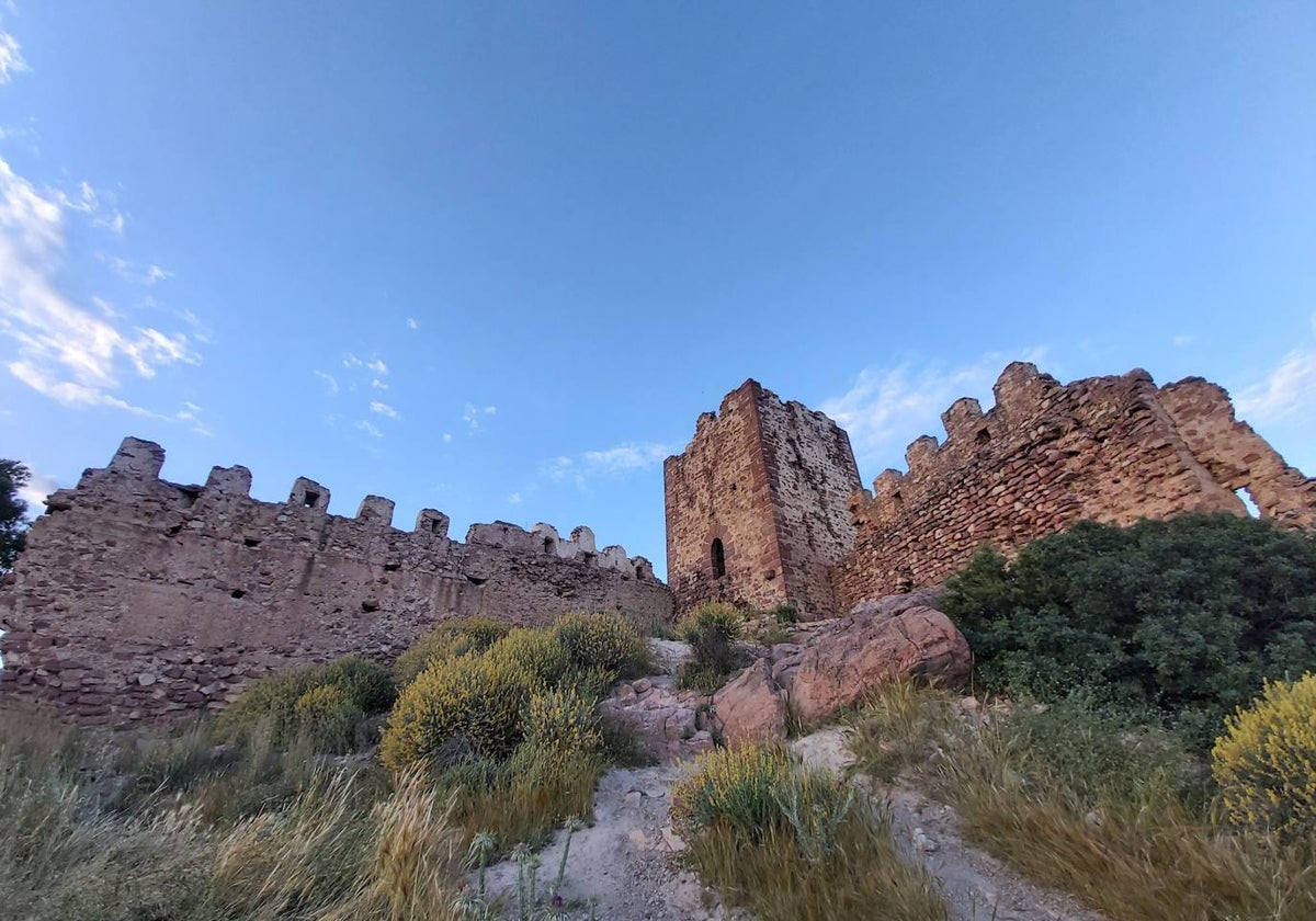 El castillo de Serra.