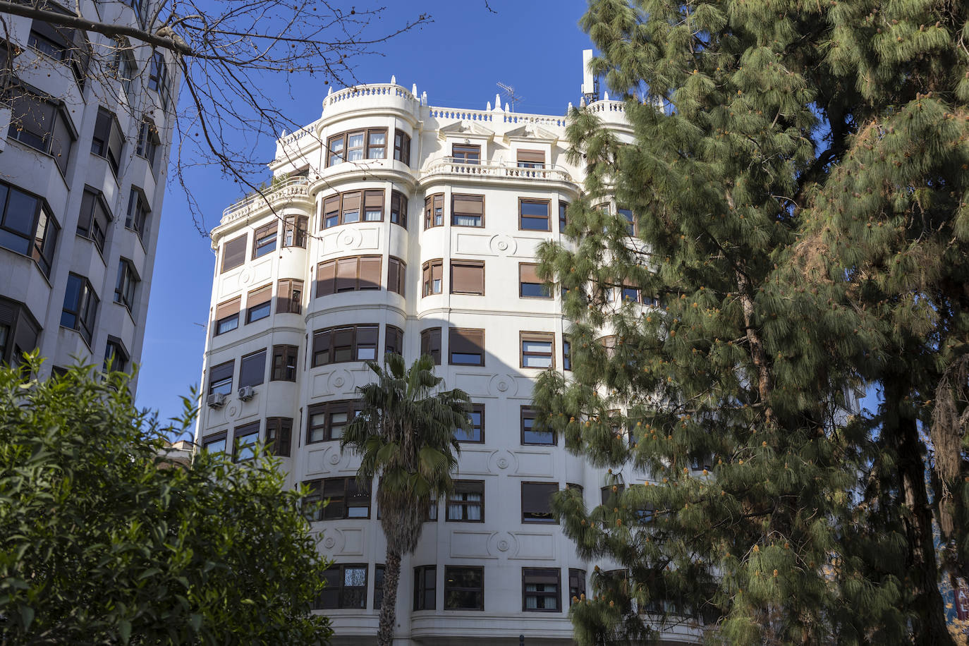 Un paseo por la Gran Vía del Marqués del Turia