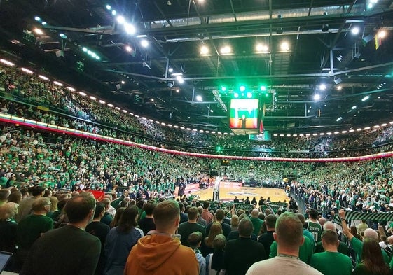 Aspecto del Zalgirio Arena minutos antes del partido del Valencia Basket.