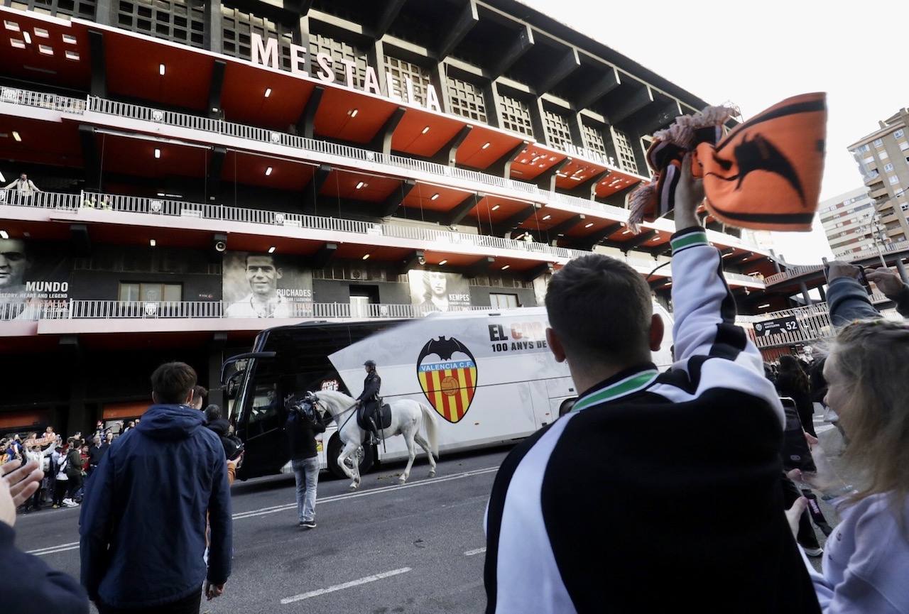 Así ha sido la llegada del Valencia a Mestalla