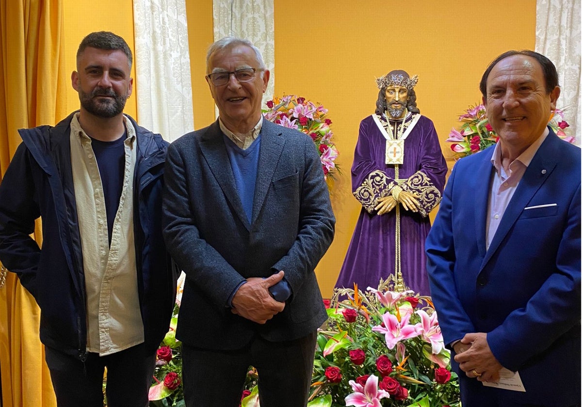 Pere Fuset y Joan Ribó, este jueves por la noche en el Cabanyal.