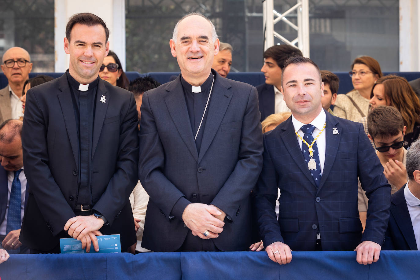 Los políticos, en el Desfile de Resurrección de la Semana Santa Marinera 2023