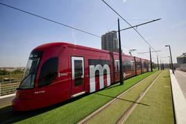 Modelo de tranvía empleado en la Línea 10 de Metrovalencia, imagen de archivo