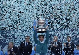 Alcaraz, tras ganar la final del Godó en 2022 a Pablo Carreño.