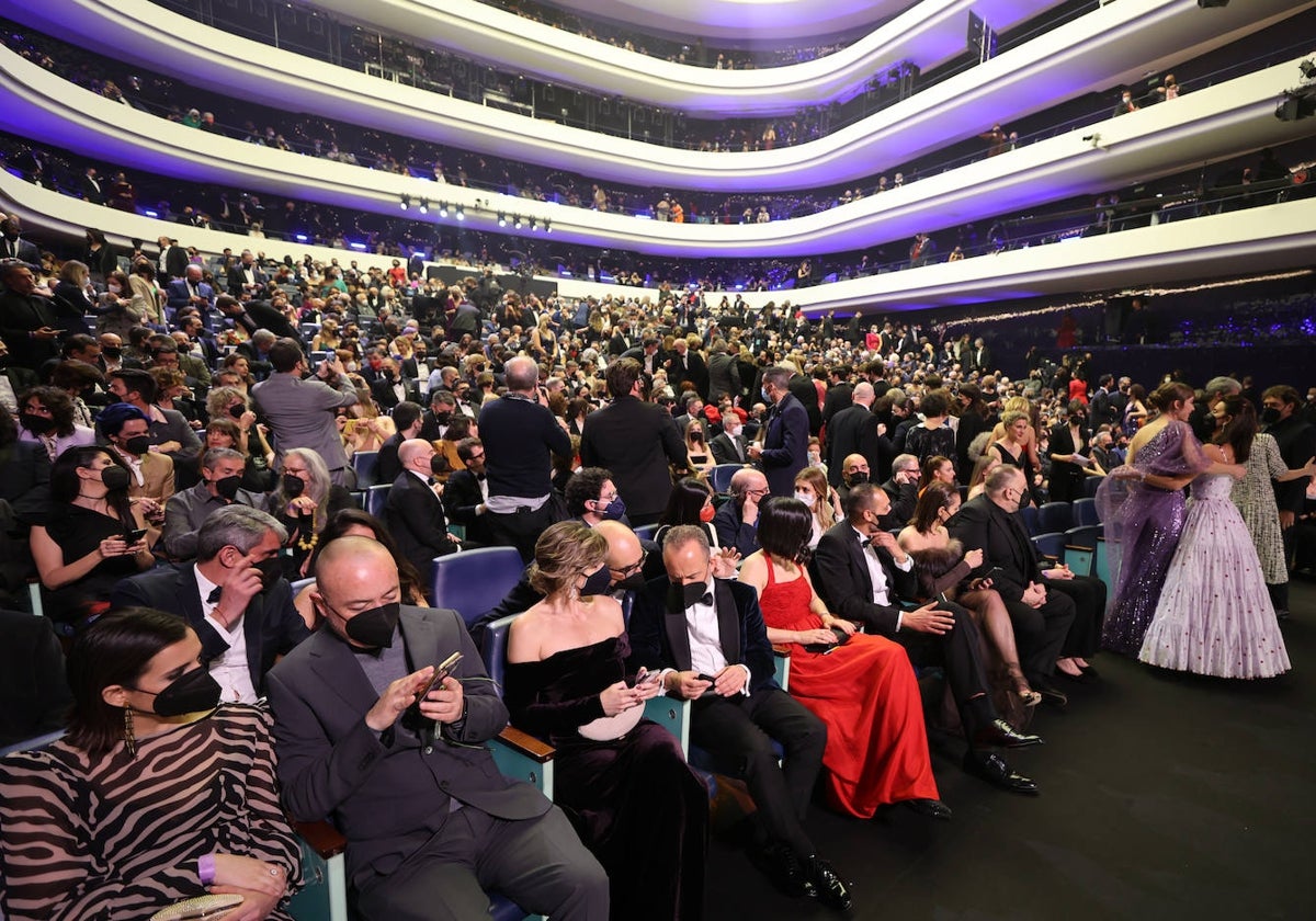 La gala de los Premios Goya de 2022 se celebró en el Palau de les Arts de Valencia.