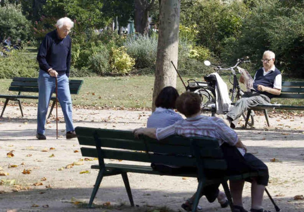 Los trabajadores que se pueden jubilar de forma anticipada con el 100% de la pensión desde los 60 años