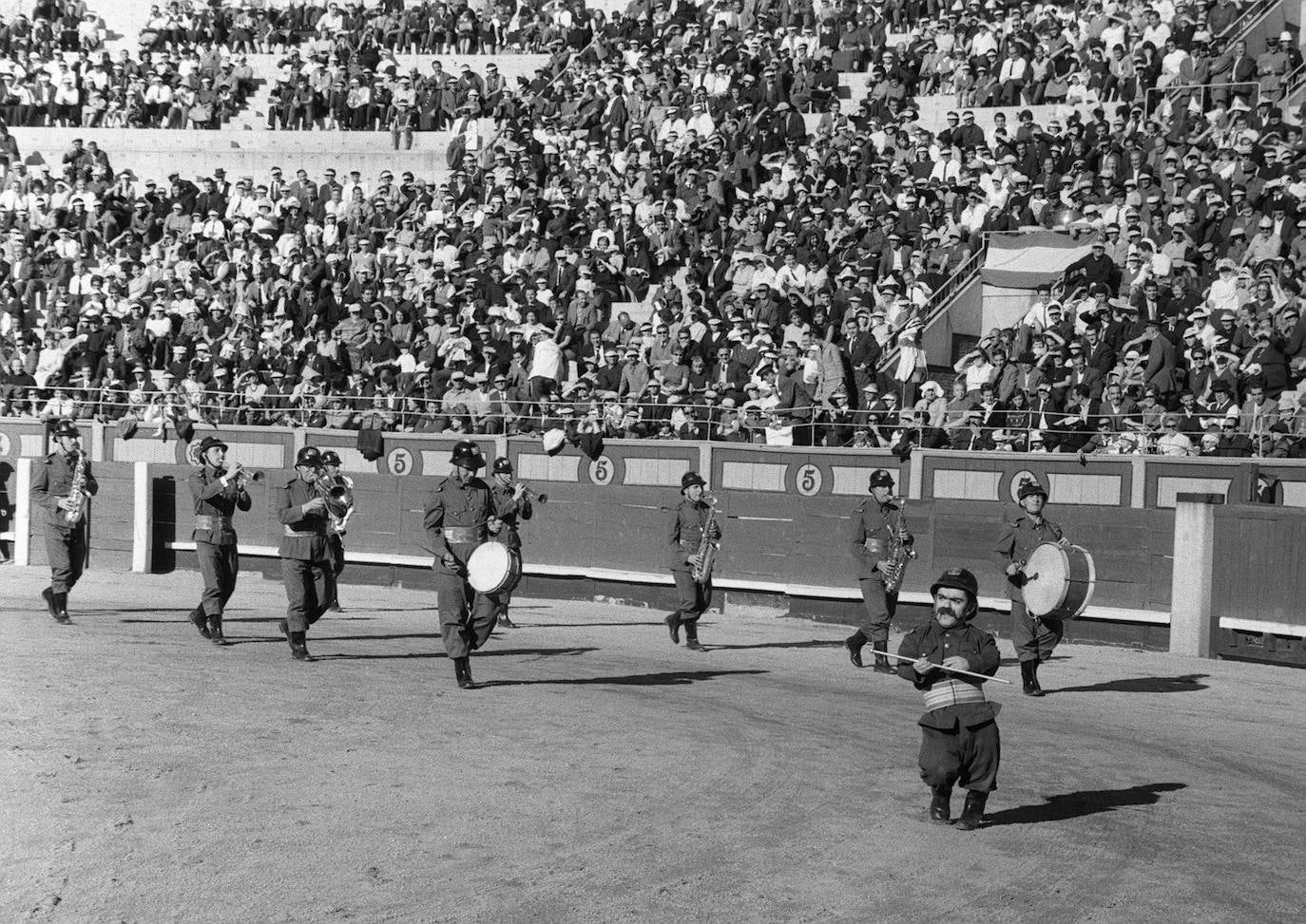 Fotos: la historia del bombero torero en España, en imágenes