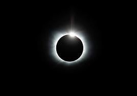 Un eclipse solar visto desde la Antártida.