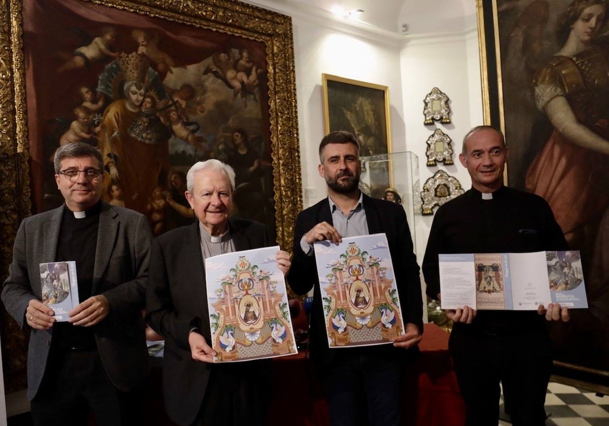 Melchor Seguí, Javier Salinas, Pere Fuset y Álvaro Almenar, en la presentación de los actos centrales del centenario.