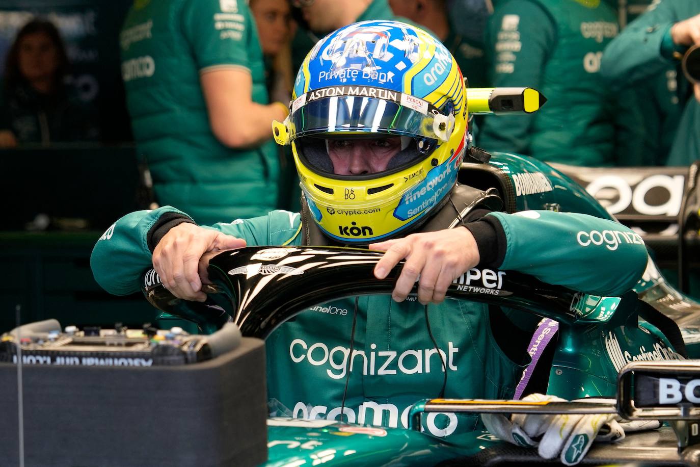 El piloto Fernando Alonso durante la preparación del Gran Premio de Bakú