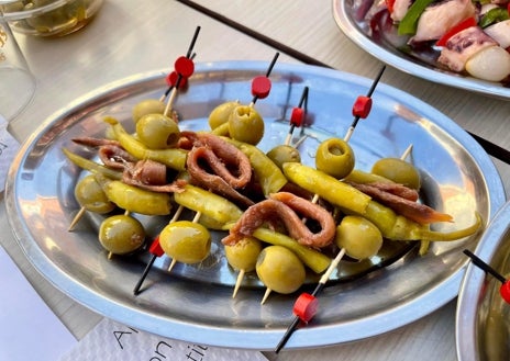 Imagen secundaria 1 - Un templo del almuerzo escondido Riba-Roja
