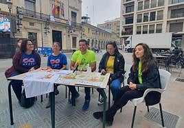 Presentación de la carrera solidaria de Sueca.