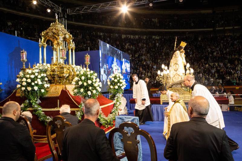 Gran Vigilia por el Centenario de la Coronación de la Virgen de los Desamparados