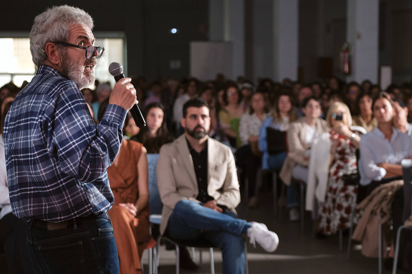 Lorenzo Caprile, en un Ágora repleta en la Semana de la Moda de Alcoi.