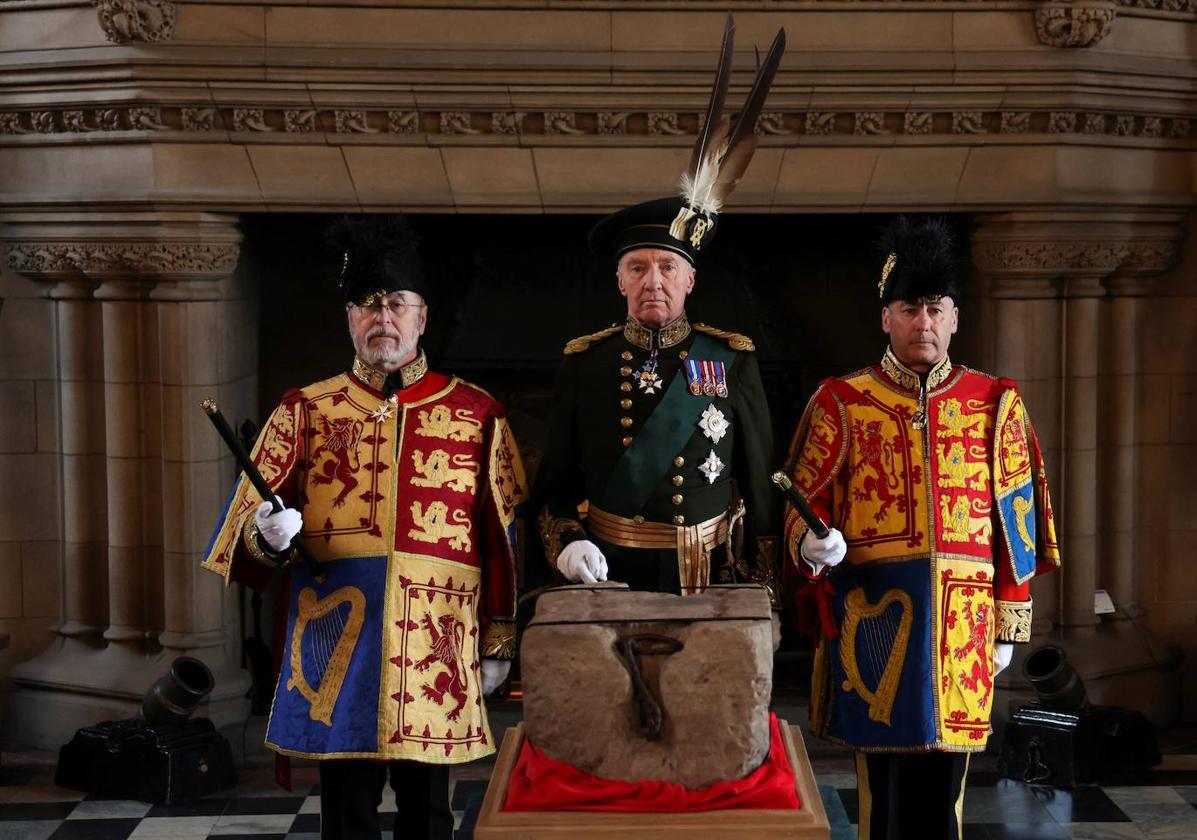 Qué es la Piedra del Destino y por qué es tan importante en la coronación de Carlos III