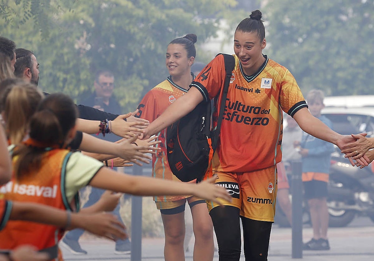Carrera, a su llegada al primer partido de la final de Liga.
