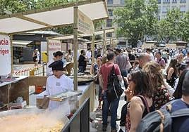 Valencia saborea su gran evento de las paellas