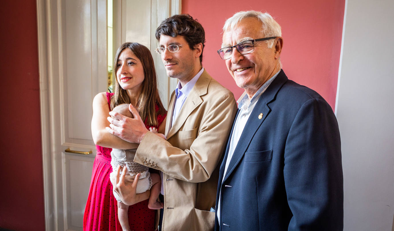 Primer bautizo civil en Valencia