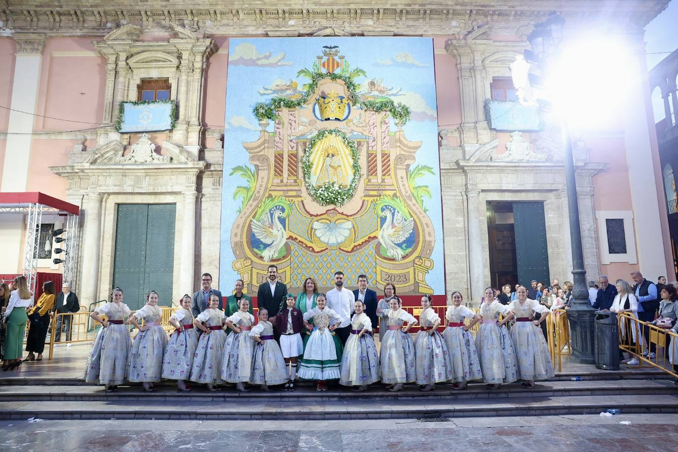 Dansà infantil a la Virgen de los Desamparados