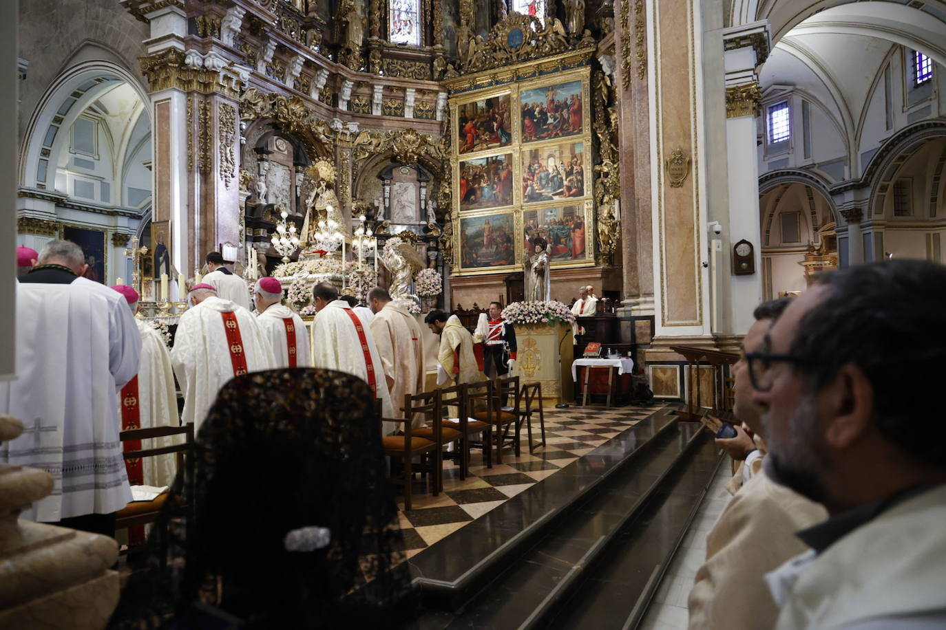 La Catedral de Valencia en la celebración de la misa solemne del centenario de la coronación