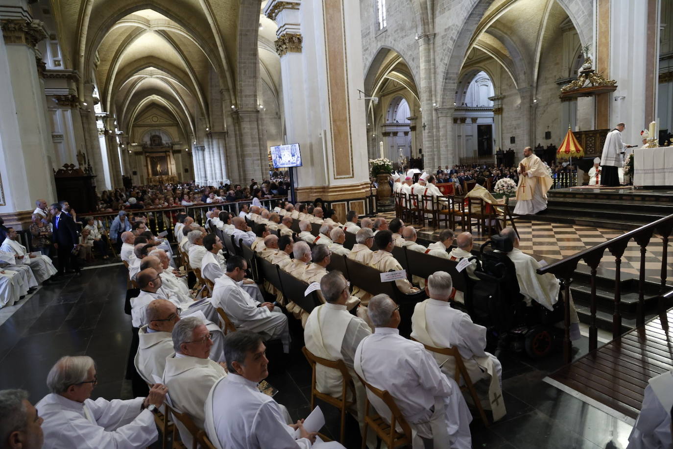 La Catedral de Valencia en la celebración de la misa solemne del centenario de la coronación