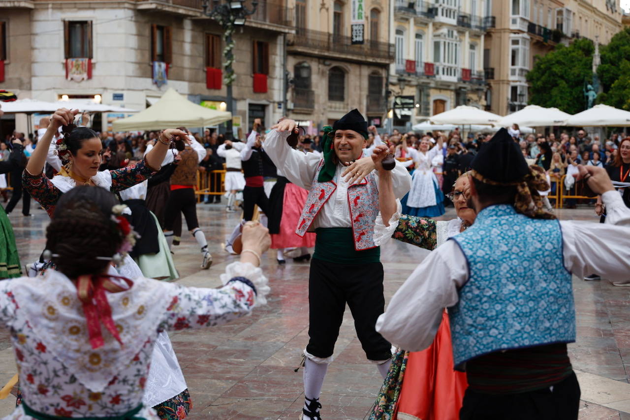 Así ha sido la dansà dels Pobles por el Centenario de la Coronación de la Virgen