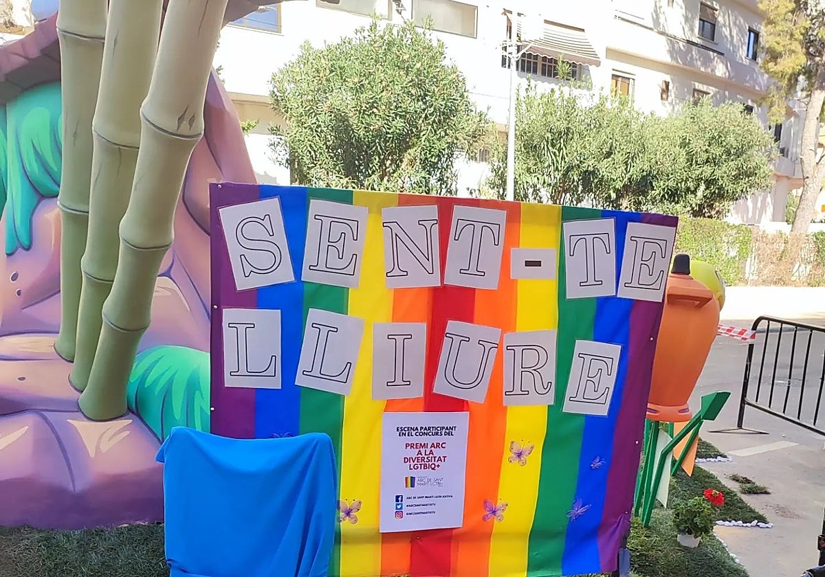 Uno de los monumentos premiados por el colectivo en las Fallas pasadas.