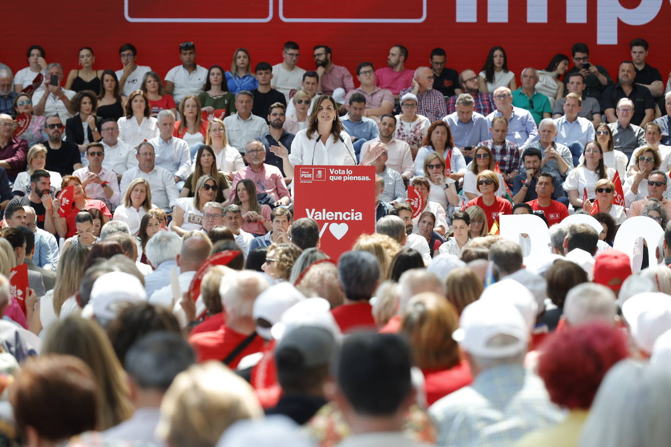 Fotos del mitin de Pedro Sánchez en Valencia antes del 28-M